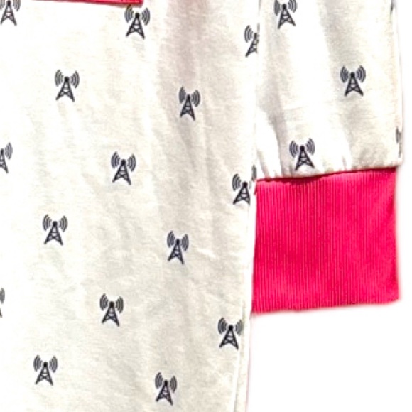 T-Mobile Halloween Adult Baby Costume - Picture 7 of 16